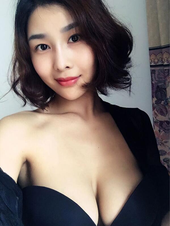 闫盼盼全集图片欣赏 网红美女高清微博艺术写真生活照图片